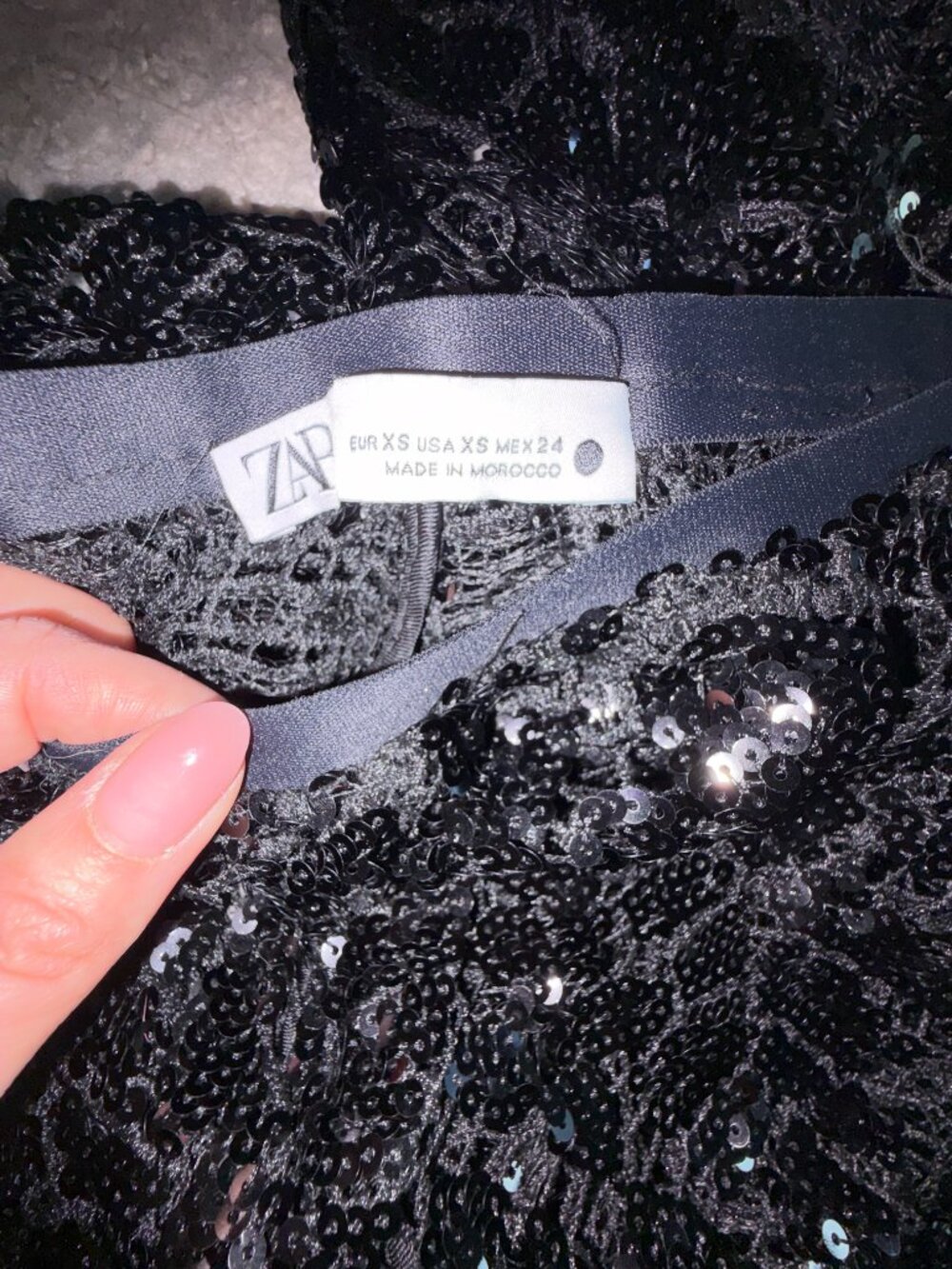Knit & sequin pants ✨ - Picture 3 of 3